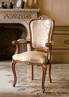 Upholstered Chairs Classic