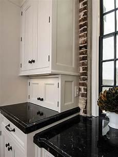 Black Countertops