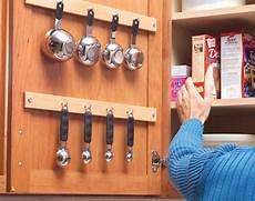 Cabinet Hanger