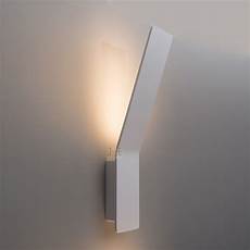 Cabinet Lighting Fixtures
