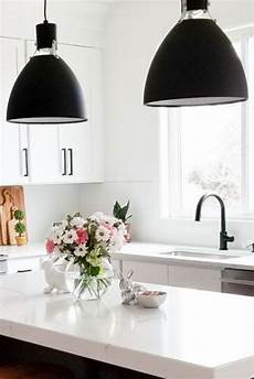 Cabinet Lighting Fixtures