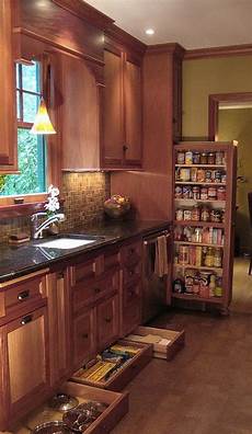 Cabinet Pizza