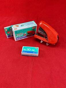 Clinch Stapler