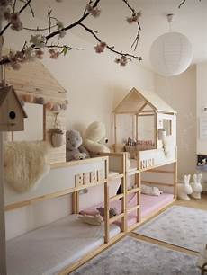 Furniture Beds