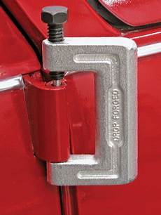 Hinge bolt
