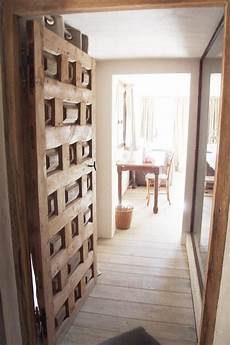 Round Wooden Handles