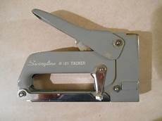 Swingline Tacker