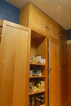Wooden Kitchen Cabinets